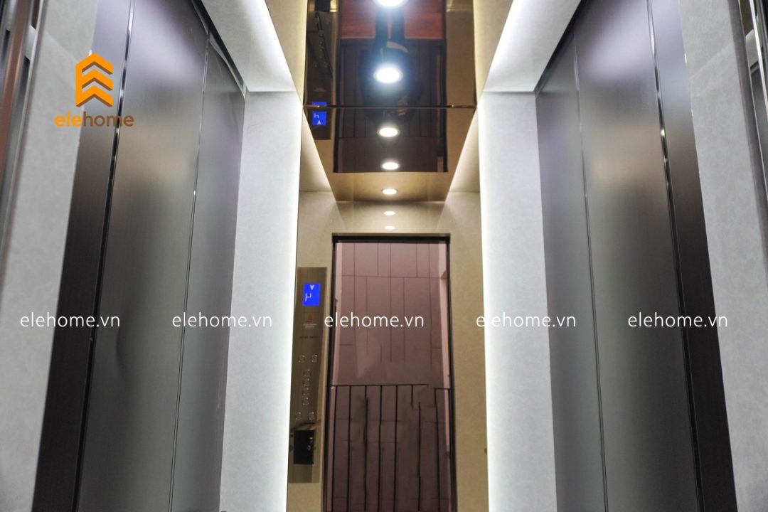 Thang máy cửa 4 cánh, biệt phủ tân cổ điển Yên Thành Nghệ An thang may kinh guong den 22