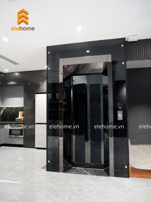 thang may kinh guong den 24