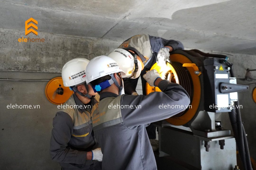Tầm quan trọng bảo trì thang máy mùa du lịch biển Cửa Lò thang may Elehome 1