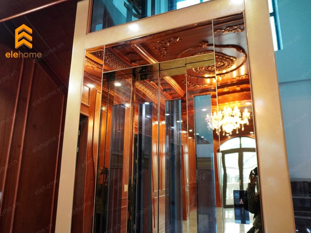 thang máy cửa 4 cánh 3